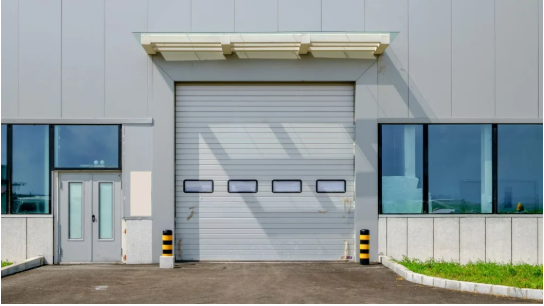Portoni sezionali: quando e perché fare manutenzione